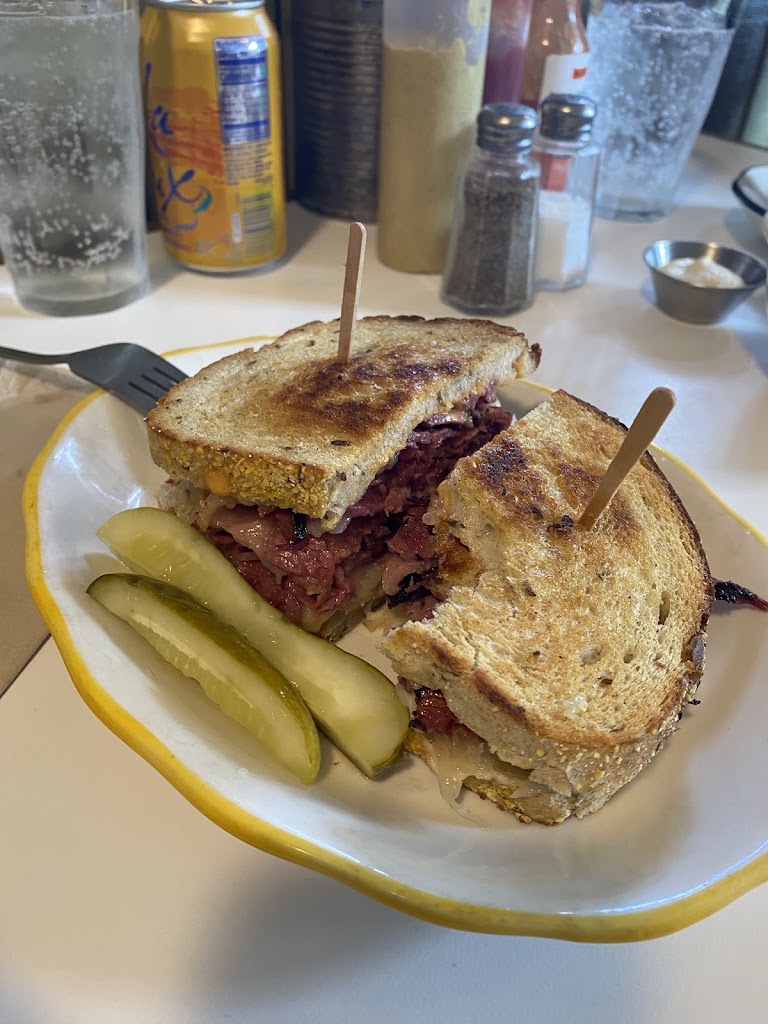 Wise Sons Jewish Deli 24th Street