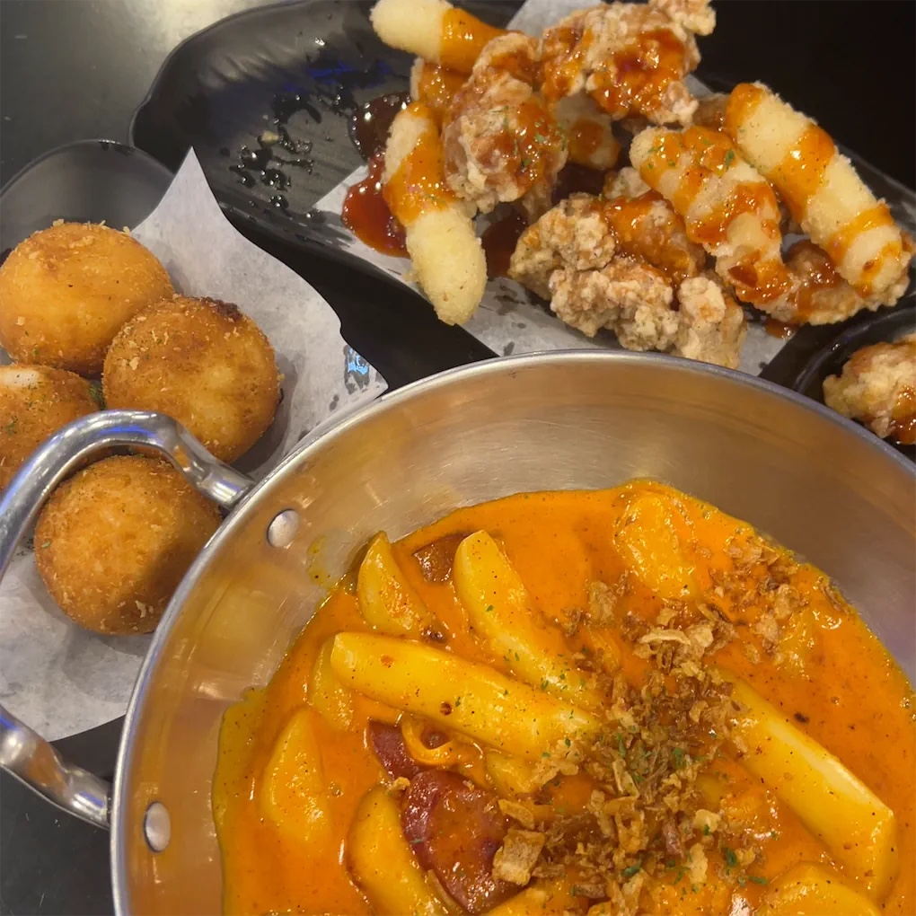 Woojoo Bunsik - Bloor