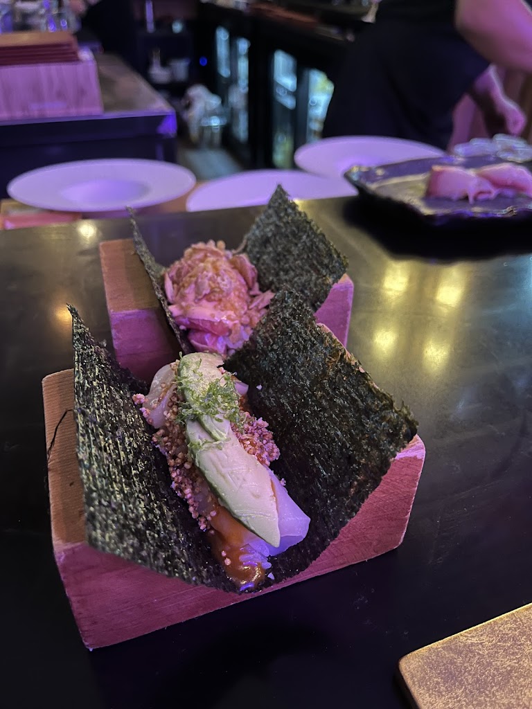 XOXO Sushi Bar