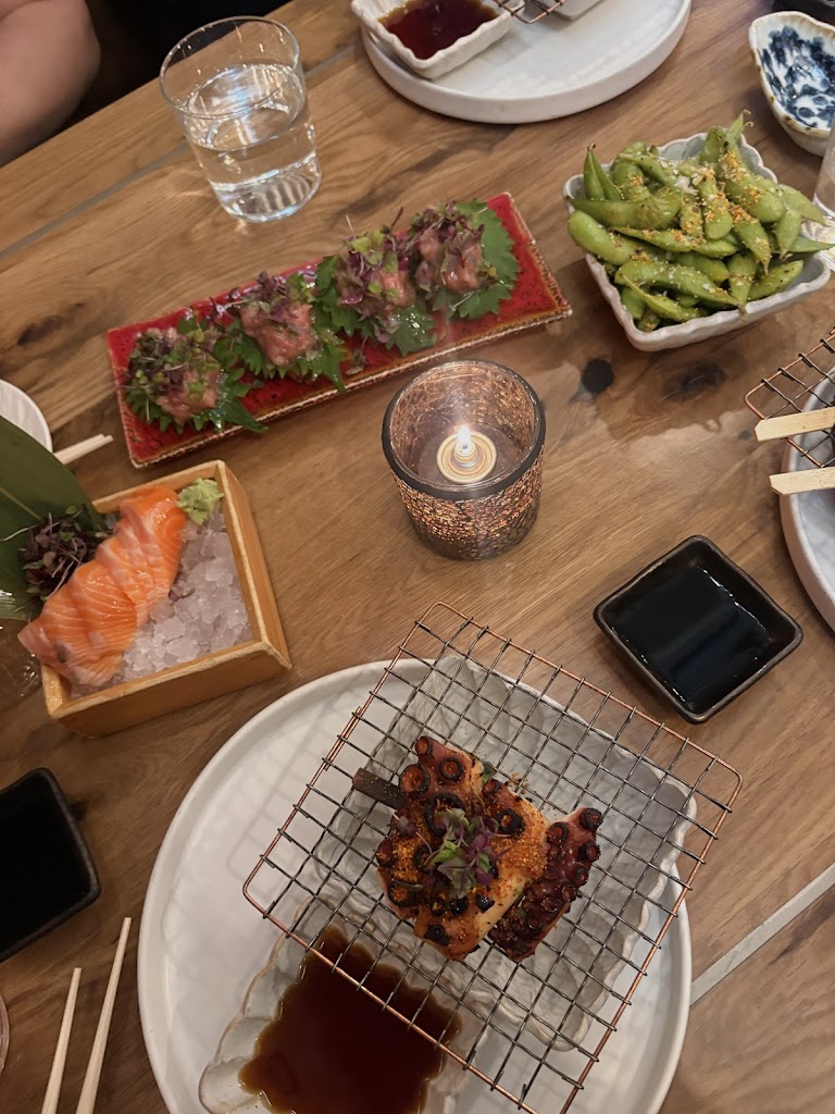 XOXO Sushi Bar