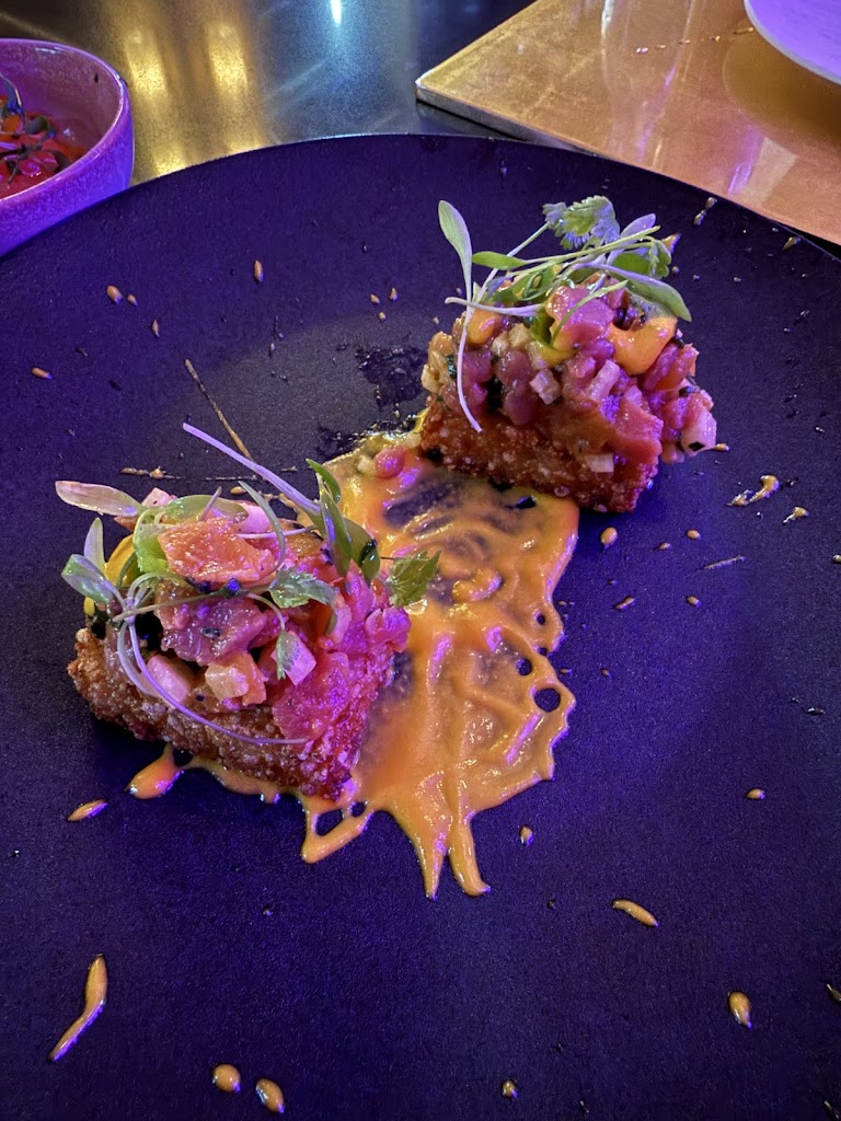 XOXO Sushi Bar