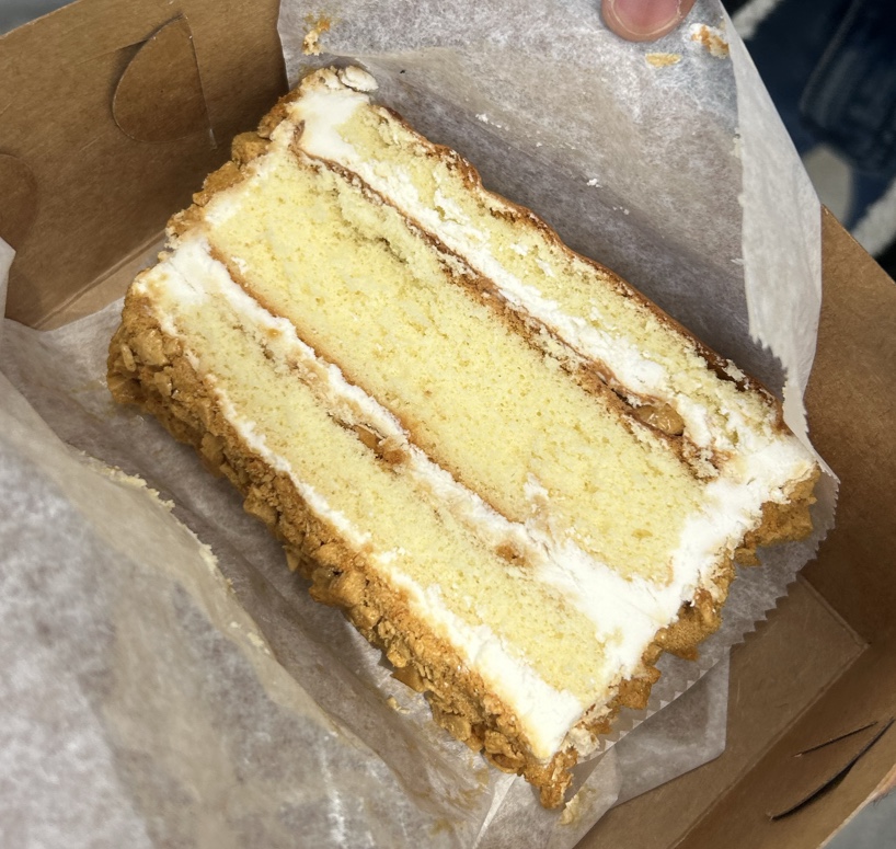 Yasukochi's Sweet Stop