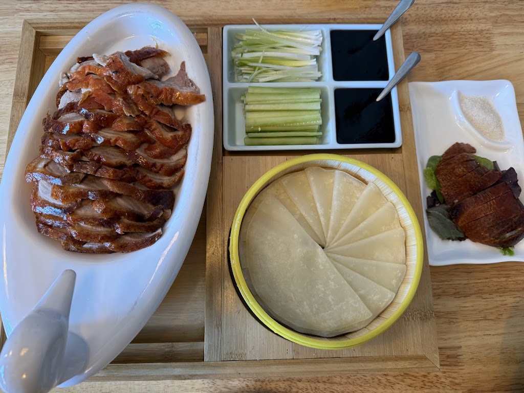 YH - Beijing Duck House 颐和北京烤鴨店