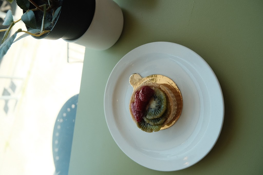 Yosi's Café
