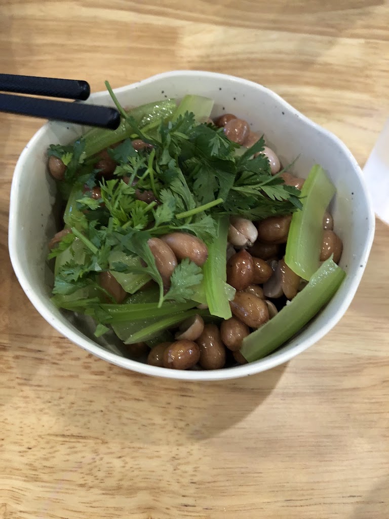 Yuanbao Jiaozi 元寶餃子