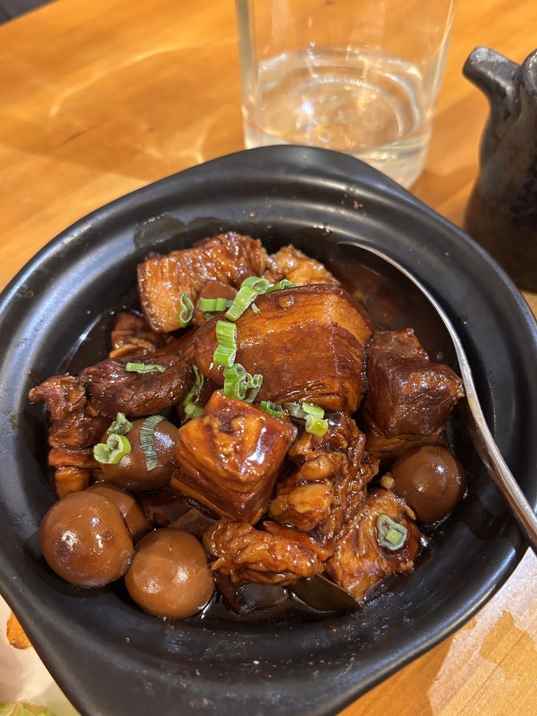 Yum Cha Chinese Kitchen & Bar 姑苏里