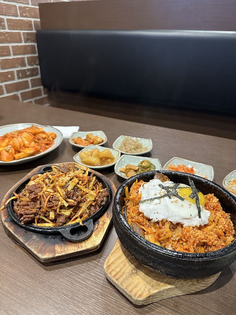 Yummy Korean Food Restaurant