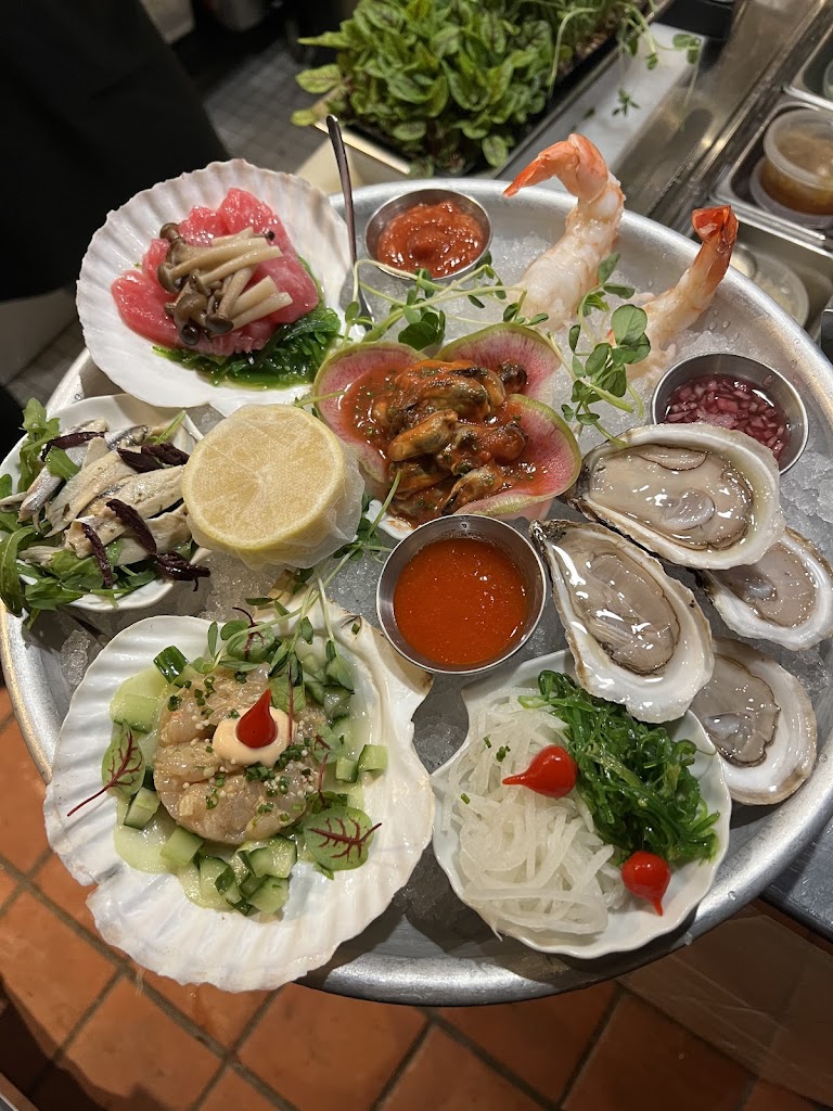 Zee Grill - Seafood & Oyster Bar