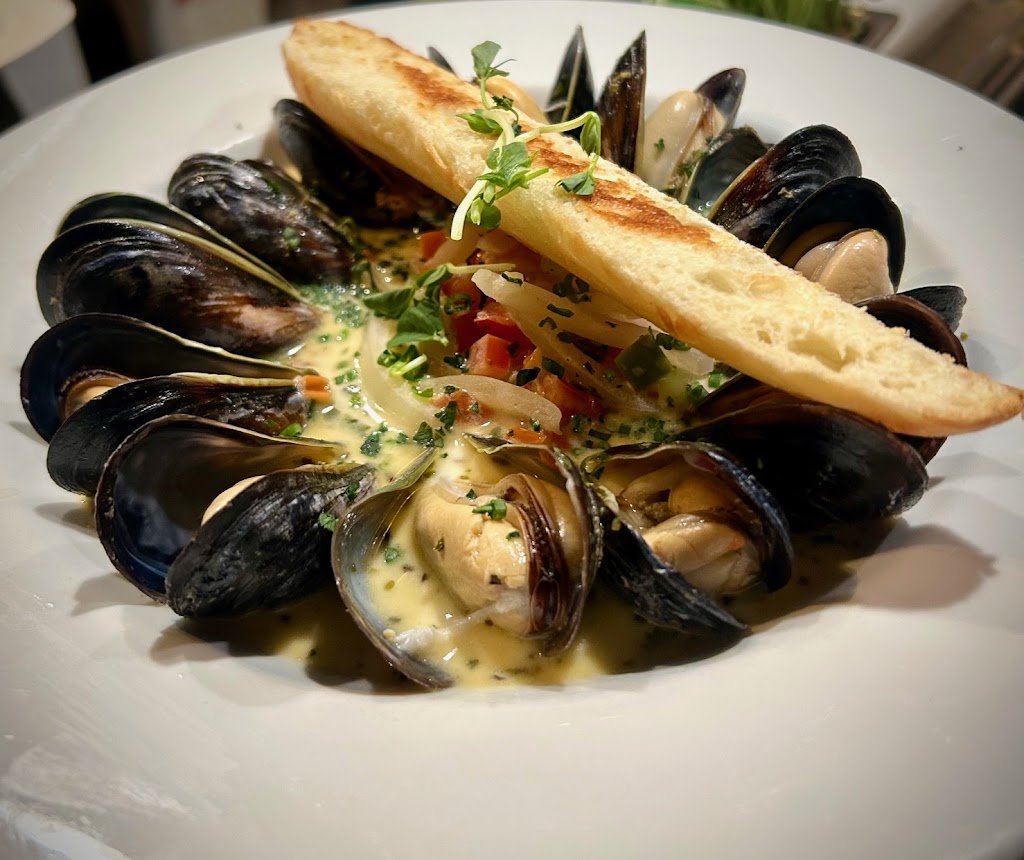 Zee Grill - Seafood & Oyster Bar