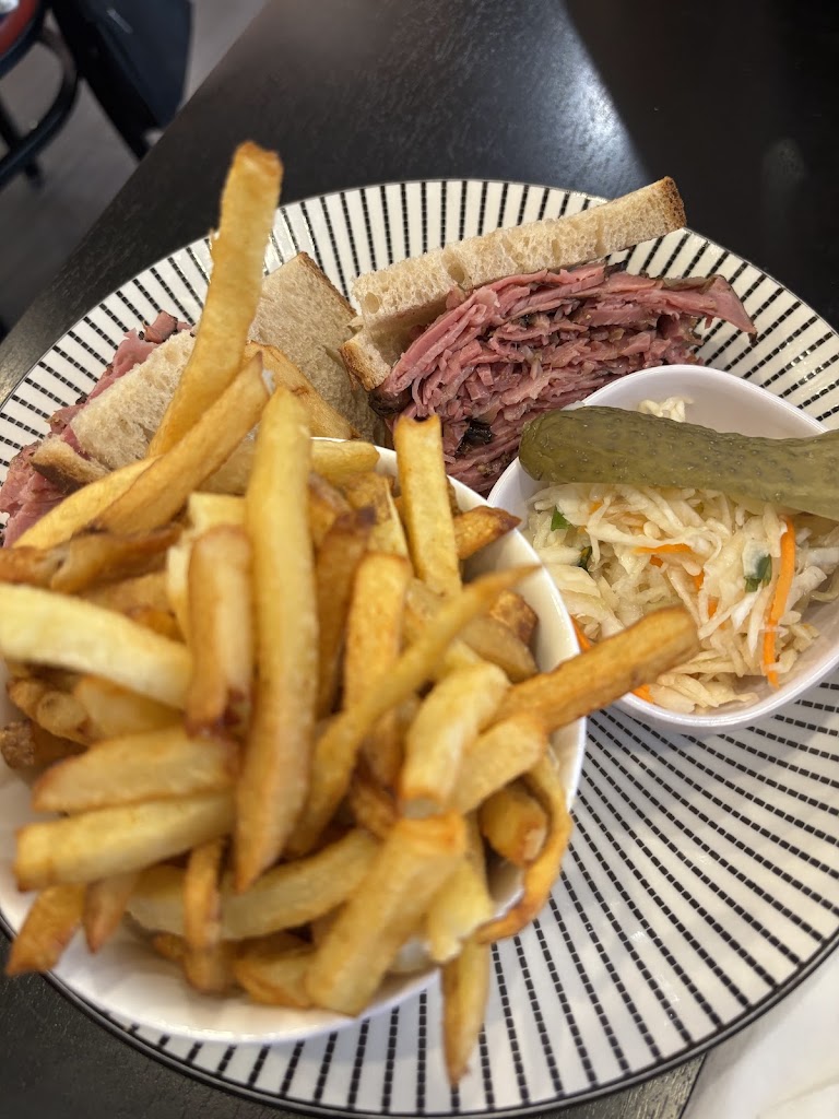 Zelden's Deli and Desserts