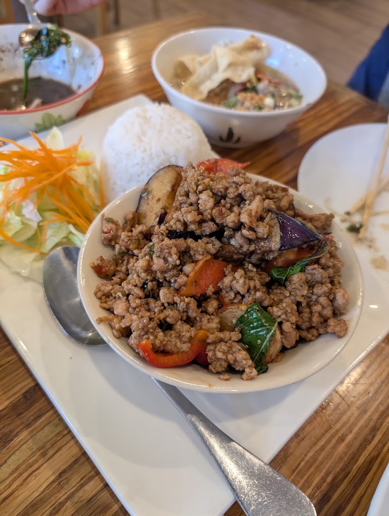 Zen Yai Thai Restaurant