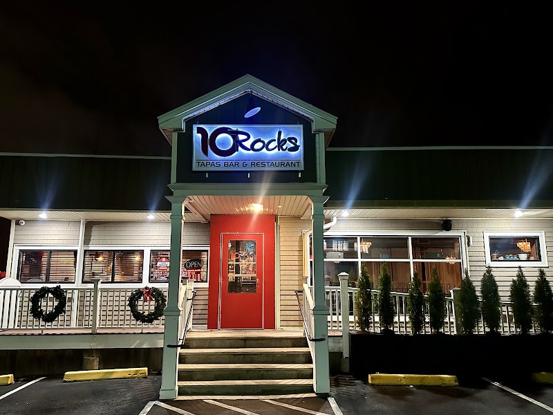 10 Rocks Tapas Bar & Restaurant