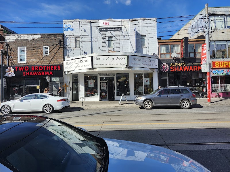 Alpha’s Shawarma (598 Queen St.)