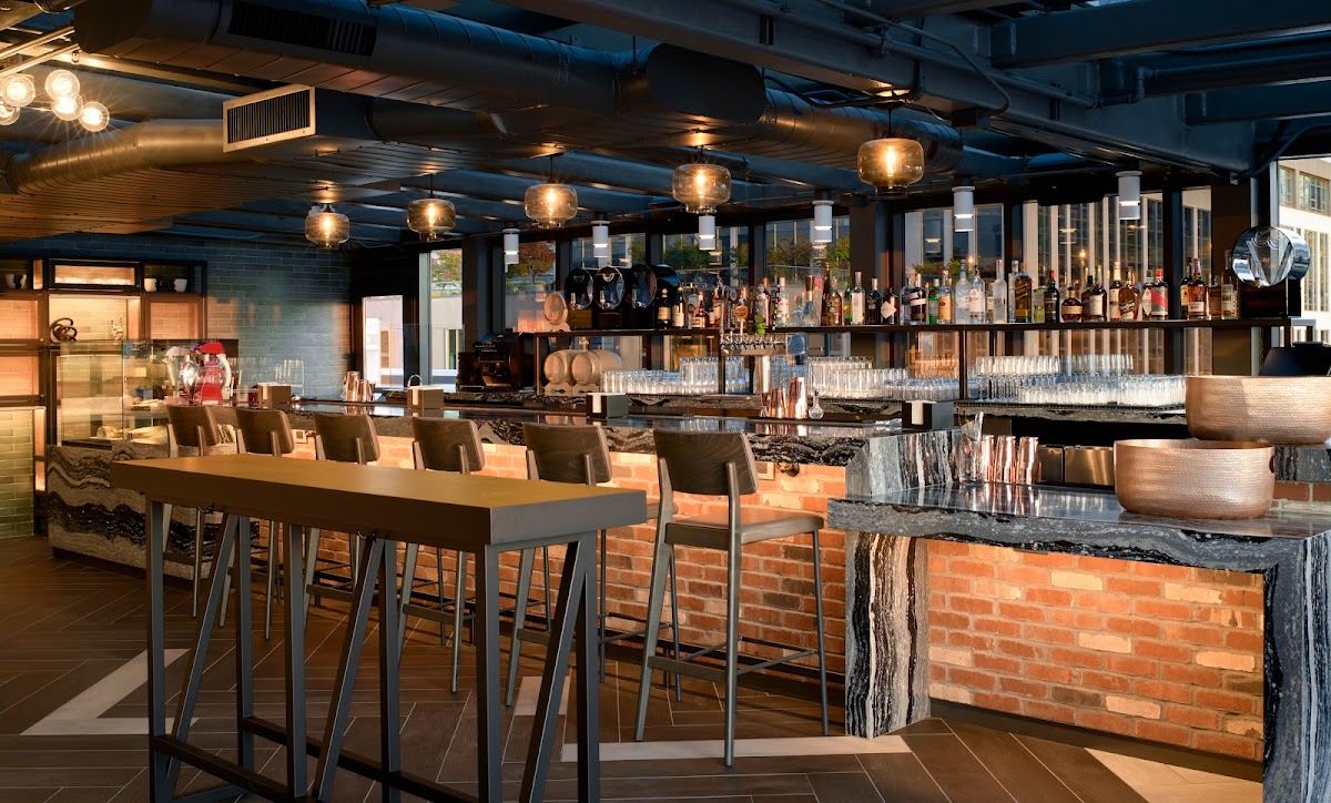 ALTITUDE Sky Lounge
