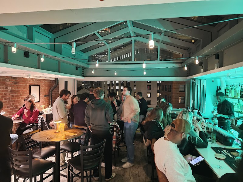Apex Rooftop Bar and Lounge
