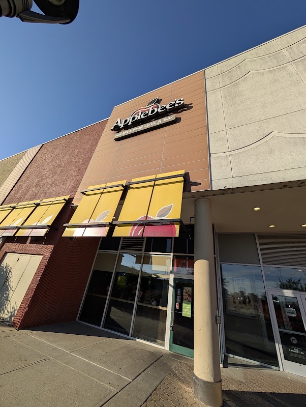 Applebee's Grill + Bar