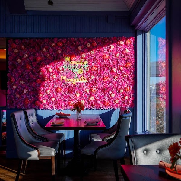 Azul Tequila Bar & Mexican Grill
