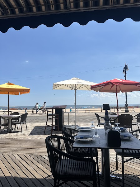 Azure Lounge Restaurant