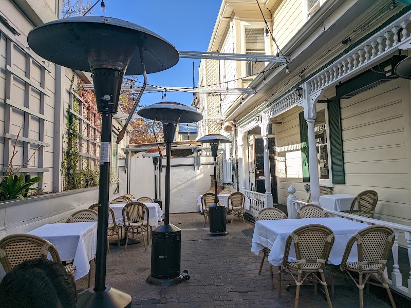 Bella Saratoga