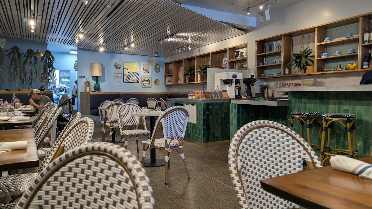 Bluestone Lane - Steiner St Café