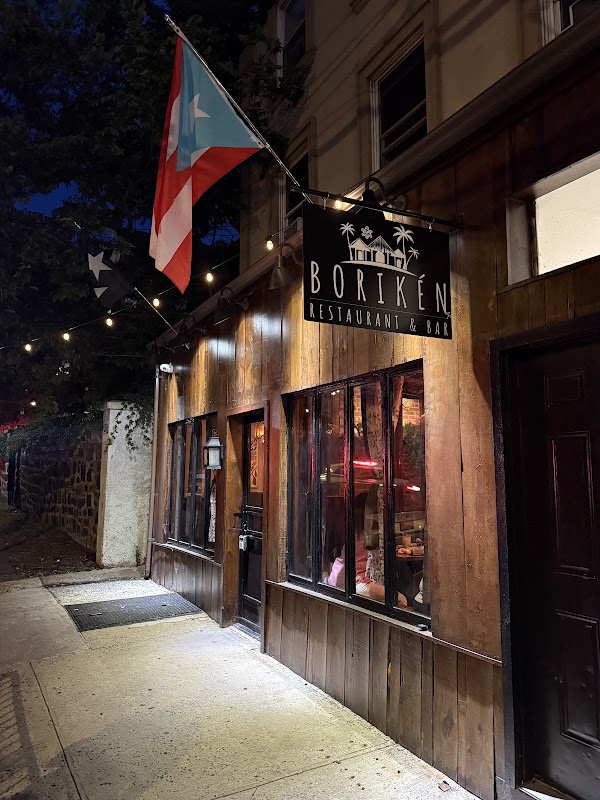 Boriken Restaurant & Bar