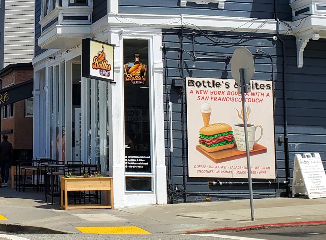 Bottles & bites