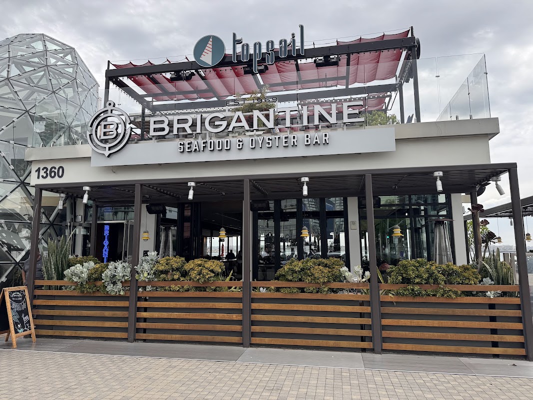 Brigantine Seafood & Oyster Bar