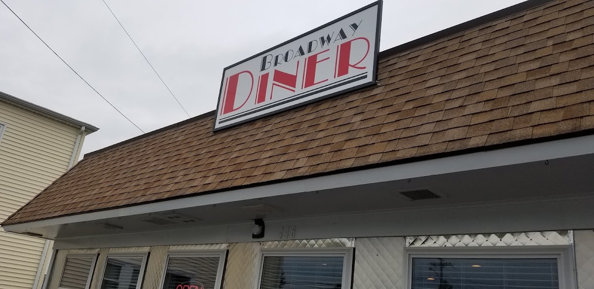 Broadway Diner