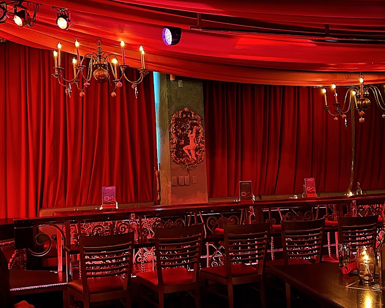 Can Can Seattle: A Culinary Cabaret
