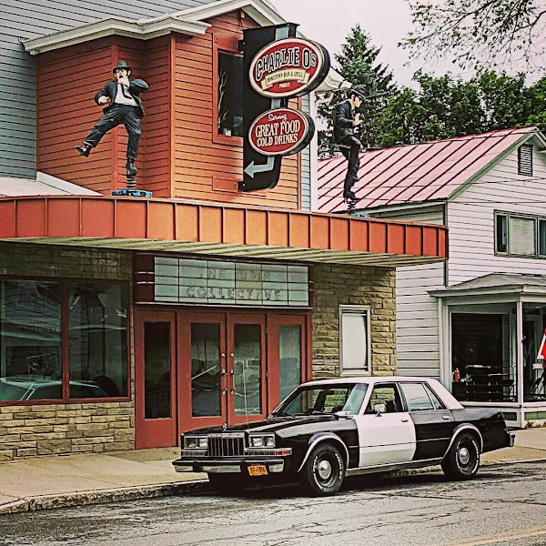 Charlie O's Bar and Grill