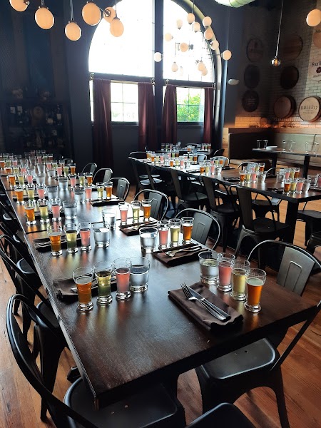 Chelsea Station Restaurant Bar & Lounge
