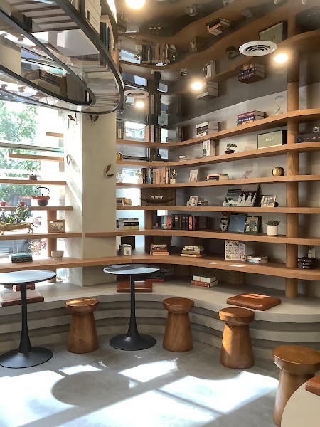 CHICHA San Chen 吃茶三千 (Downtown)