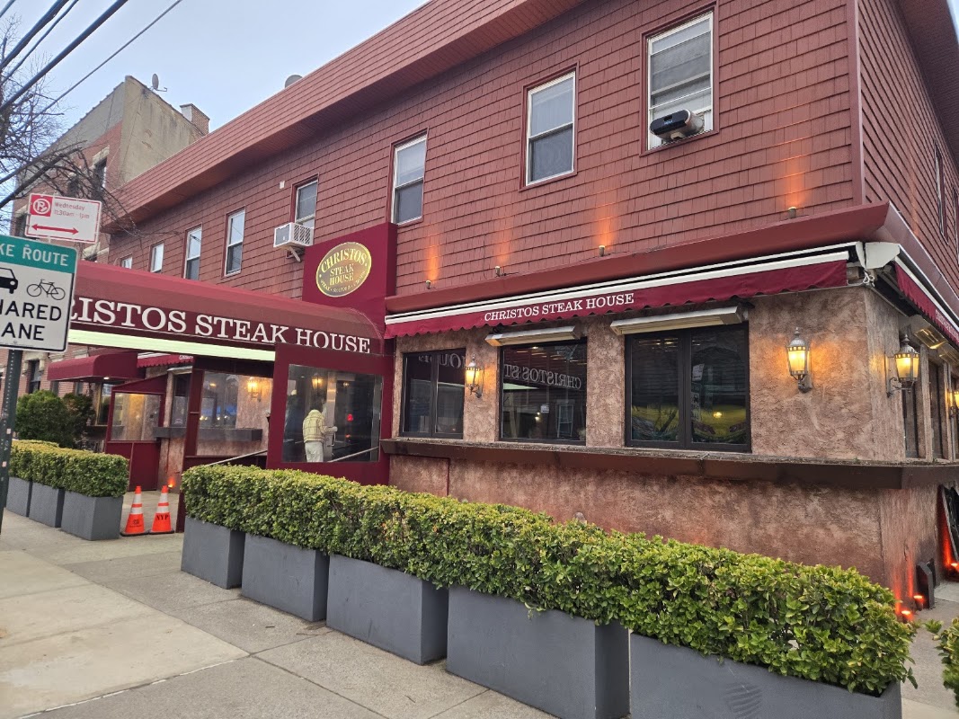 Christos Steak House