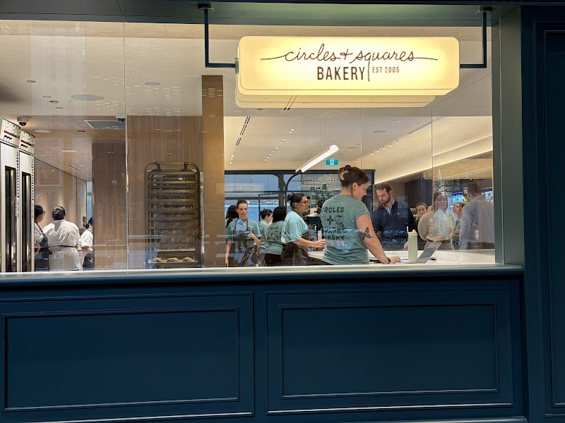 Circles & Squares Bakery Café (Downtown)