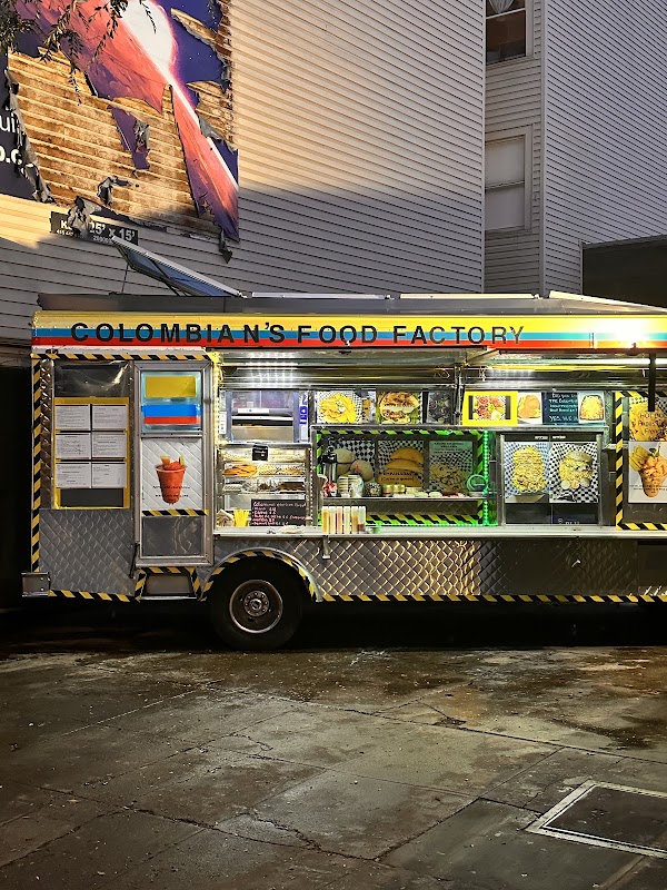 Colombian’s Food Factory (Food Court)