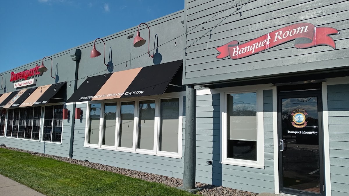 Davenport's Bar and Grille