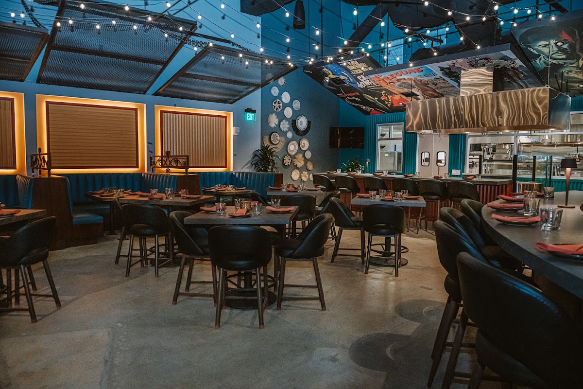 Descanso Restaurant - Los Angeles