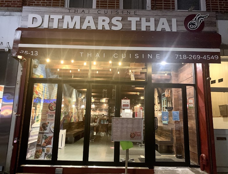 Ditmars Thai
