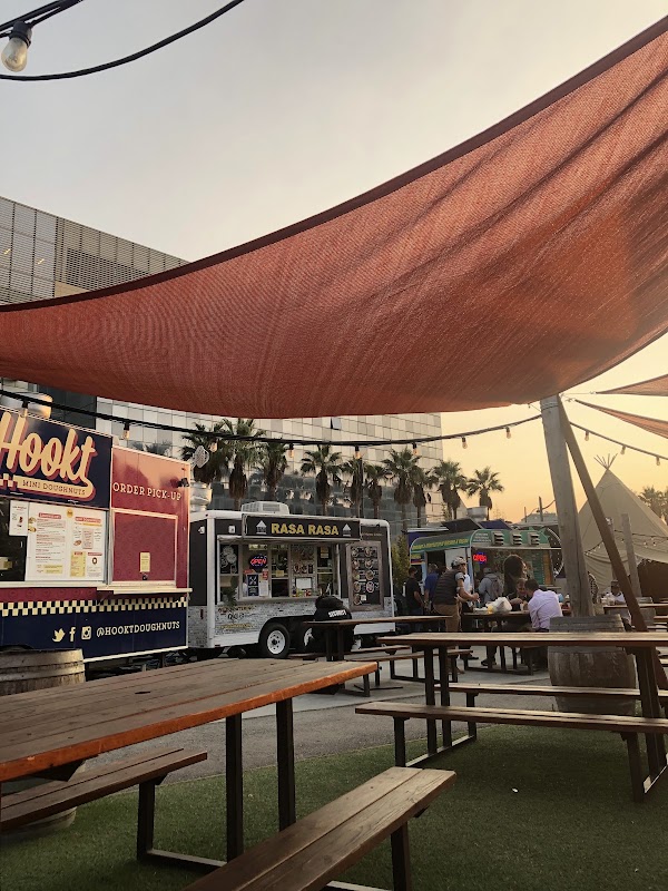 Domingo's International Kitchen and fusion