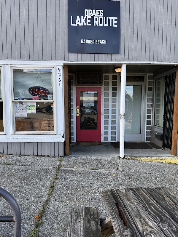 Drae's Lake Route Eatery