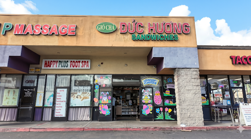 Duc Huong Sandwiches