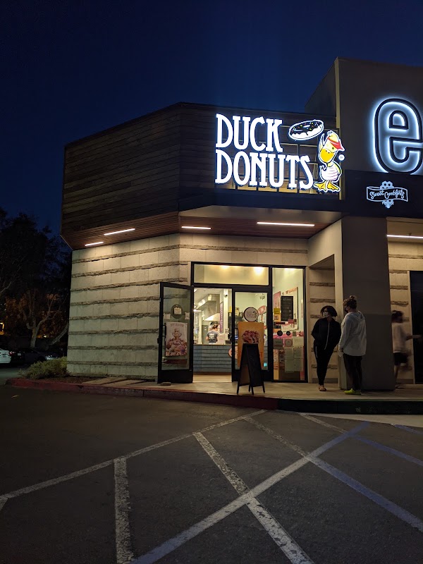 Duck Donuts