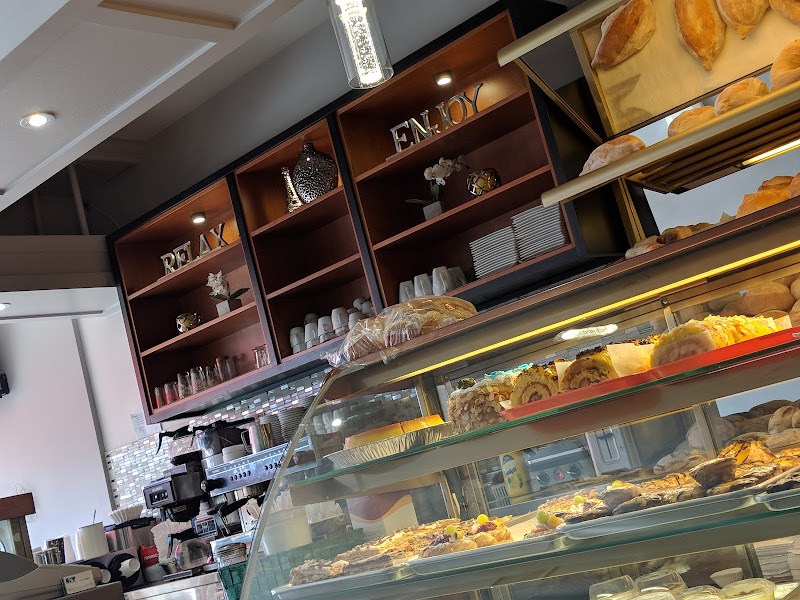 Dynasty Bakery & Cafe Ltd