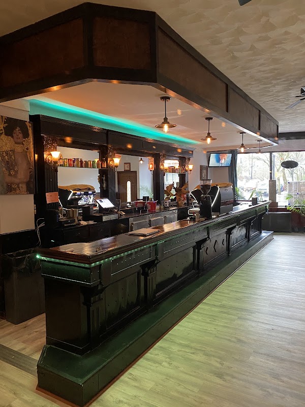 Eagles Bar & Grill