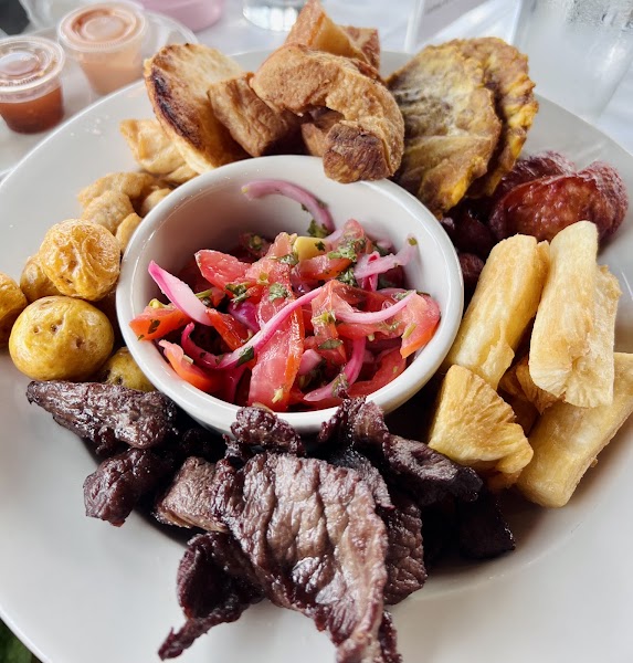 El Cartel Restaurant