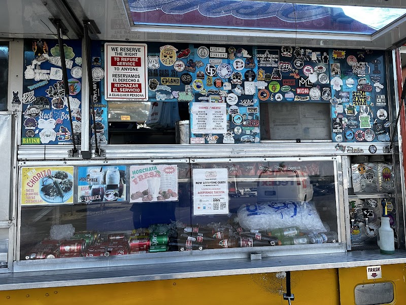 El Jalisciense Taco Truck