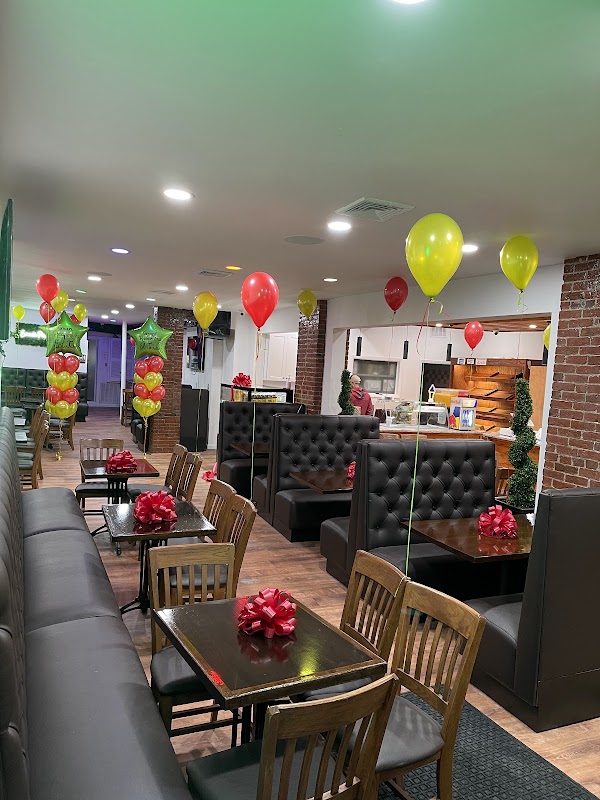 El Jardín Restaurant & Bakery