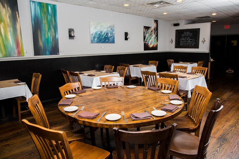 Flatiron Restaurant & Bar