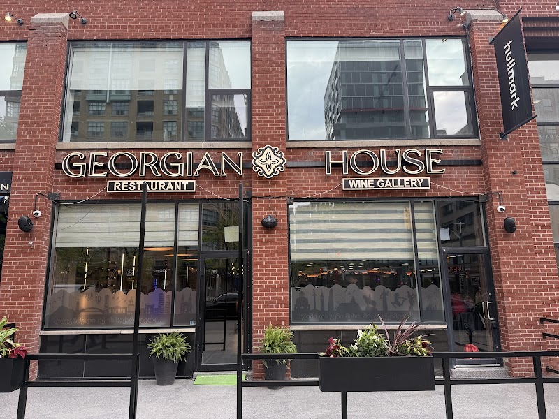 Georgian House Authentic Restaurant Downtown