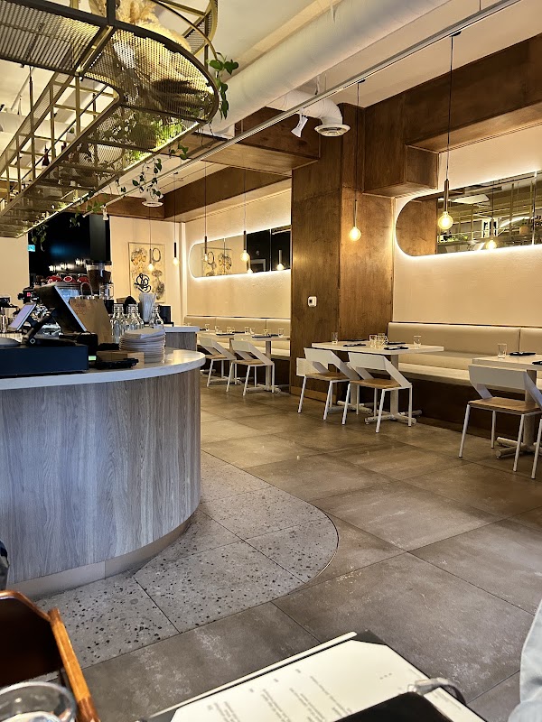 Habitat Social Modern Kitchen